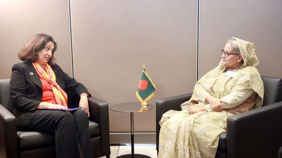 রোহিঙ্গা প্রত্যাবাসনই বাংলাদেশের অগ্রাধিকার: উজরা জেয়াকে প্রধানমন্ত্রী