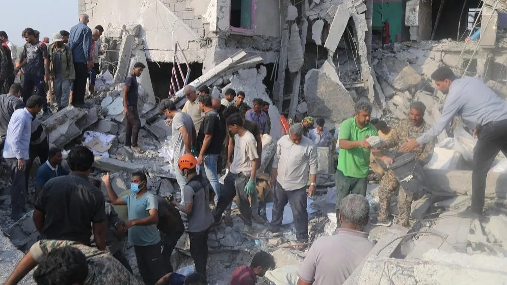 ইরানের বালিকা বিদ্যালয়ে নিহত বেড়ে ১৪৮