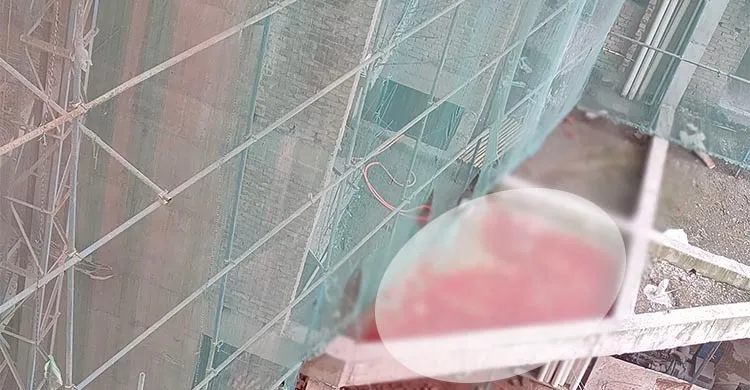 নির্মাণাধীন ভবন থেকে পড়ে ৩ শ্রমিক নিহত