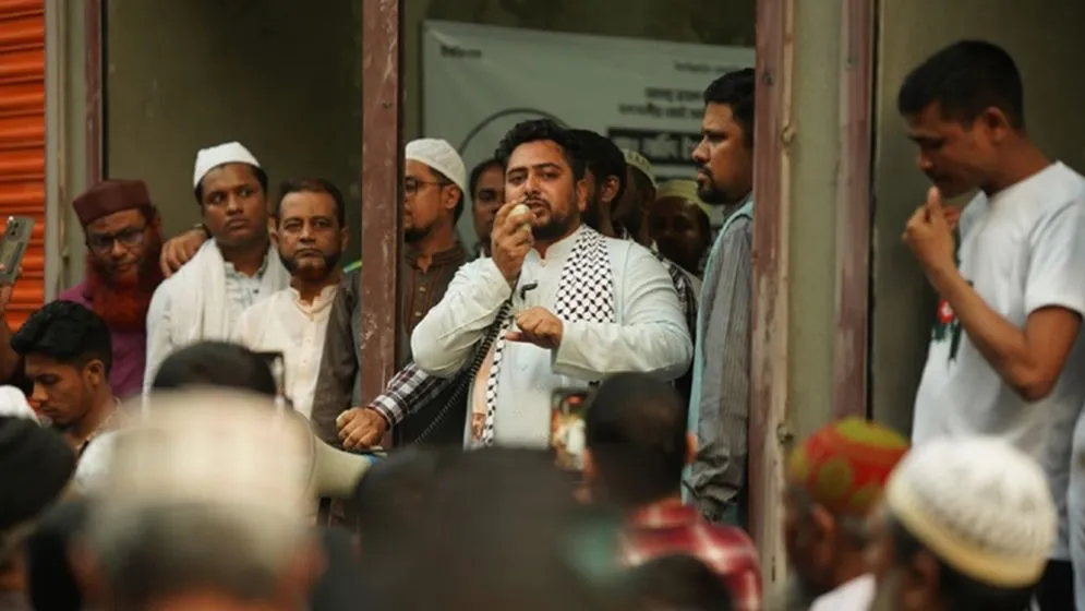 ১২ ফেব্রুয়ারি হবে চাঁদাবাজ-দখলবাজদের শেষ দিন: নাহিদ ইসলাম