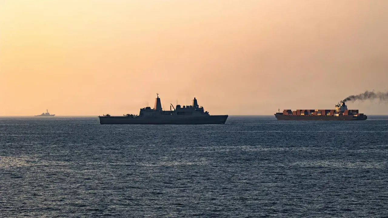 হরমুজ প্রণালিতে মাইন অপসারণে যোগ দিচ্ছে জার্মানি