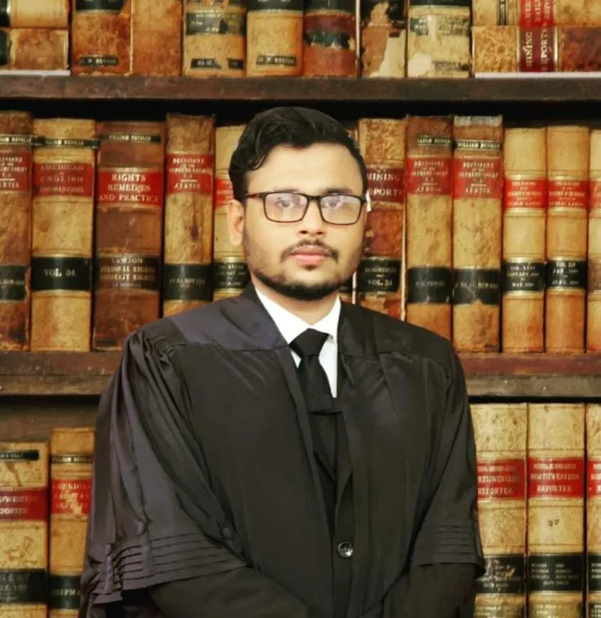 শিক্ষা প্রতিষ্ঠানের দাপ্তরিক নাম বিকৃতিতে আইনজীবীর লিগ্যাল নোটিস