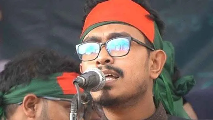 রিজভীকে প্রকাশ্যে ক্ষমা চাইতে বললেন ডাকসু ভিপি