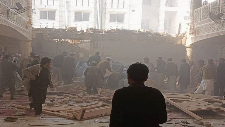 20 killed, 96 injured in Pakistan mosque bombing