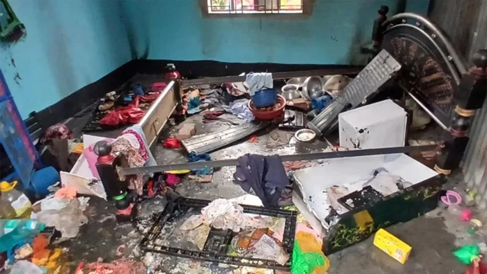 আর চাঁদপুরে গ্যাস লিকেজ থেকে বিস্ফোরণ, একই পরিবারের ৬ জন দগ্ধ