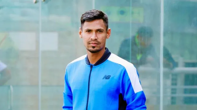 আইসিসির বর্ষসেরা একাদশে মোস্তাফিজ