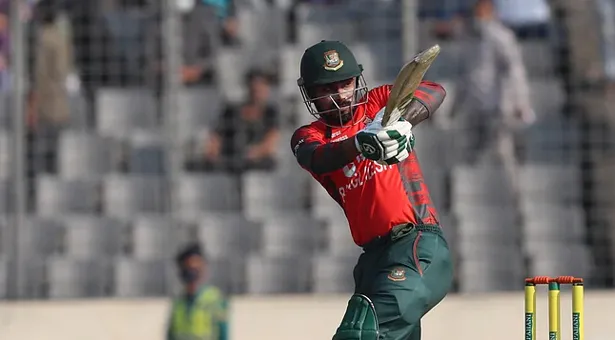 লিটনের ফিফটিতে ১০০ ছাড়াল বাংলাদেশ