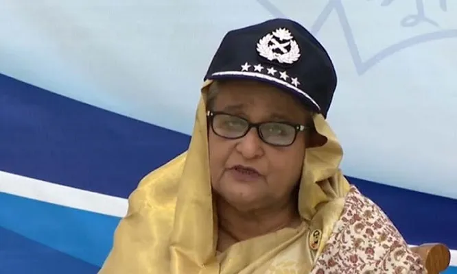 গণতন্ত্রকে সমুন্নত রাখতে পেশাদারিত্বের সঙ্গে দায়িত্ব পালন করুন: প্রধানমন্ত্রী