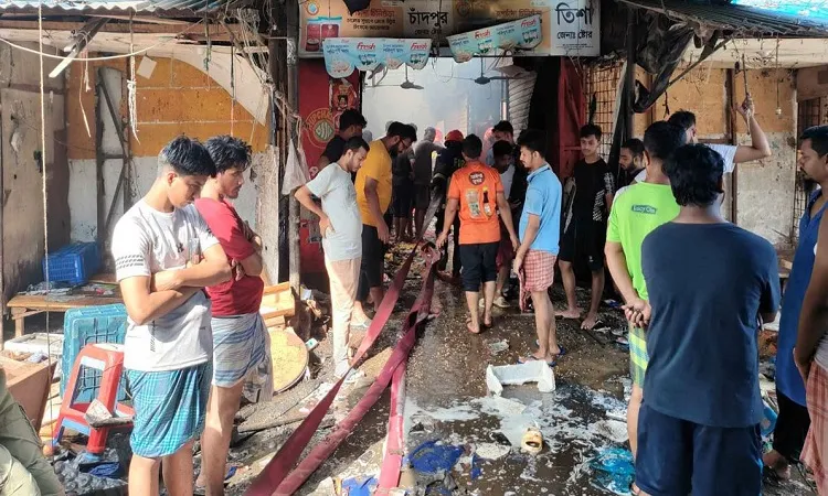 কৃষি মার্কেটের আগুন নিয়ন্ত্রণে