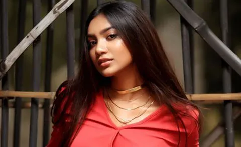 আমি সৎ এবং শক্ত আছি: অভিনেত্রী সুনেরাহ