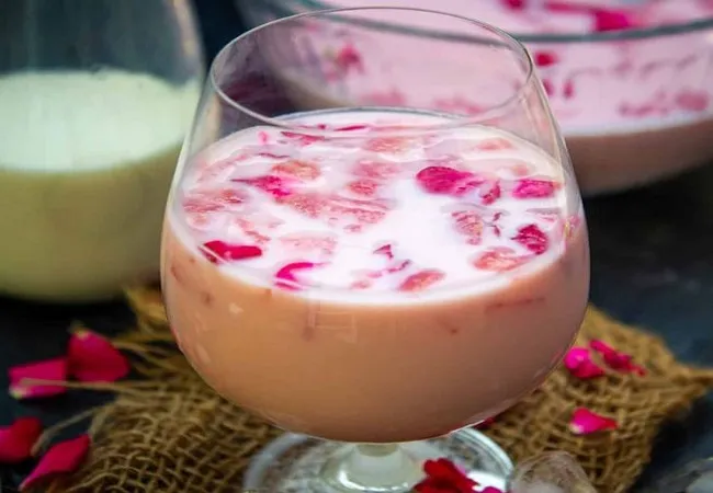 ইফতারের জন্য শরবত-ই মোহাব্বত তৈরির রেসিপি