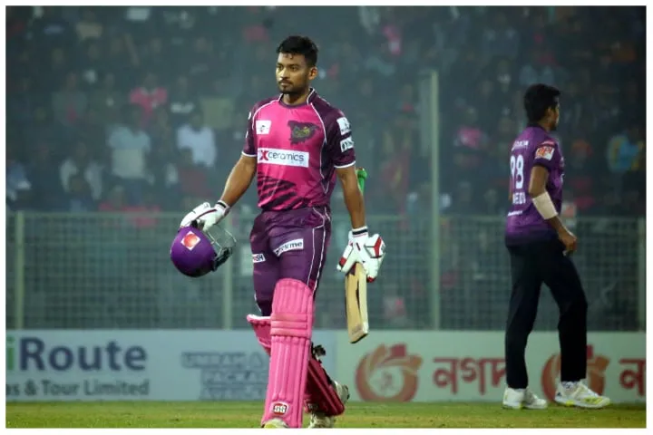বিপিএল : শাস্তি পেলেন নাজমুল হোসেন শান্ত