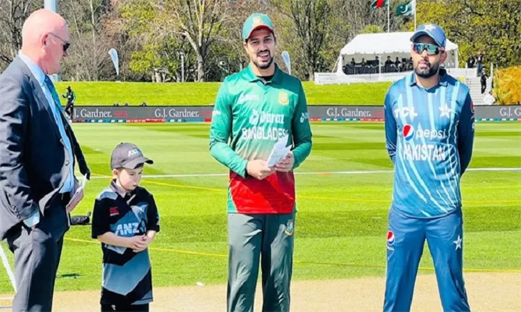 টস জিতে ফিল্ডিংয়ে বাংলাদেশ