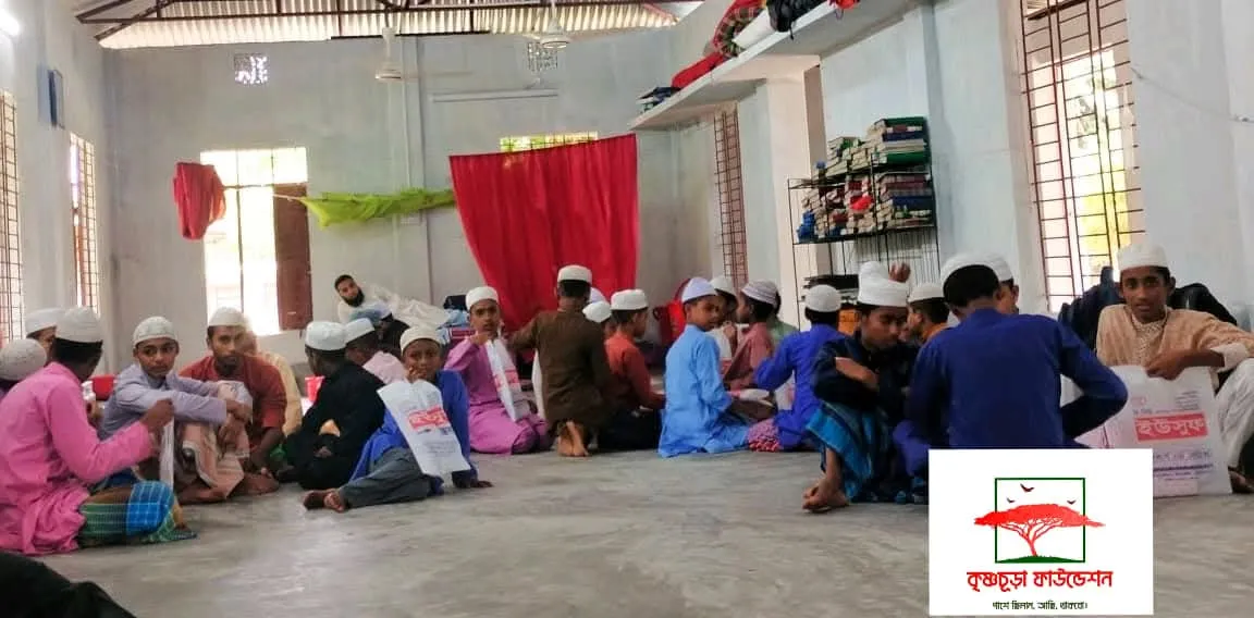 অর্ধশতাধিক শিশু এতিম শিক্ষার্থীর দায়িত্ব নিয়েছে কৃষ্ণচূড়া ফাউন্ডেশন