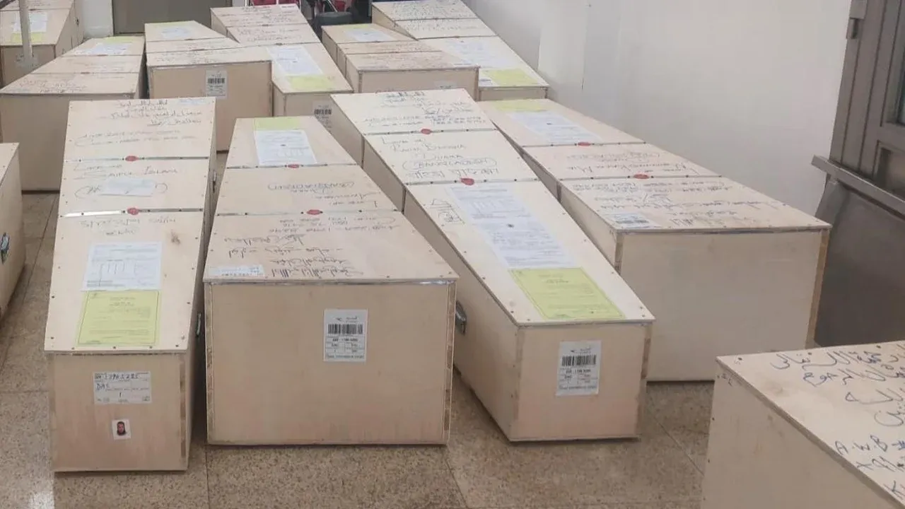 একদিনে দেশে ফিরল ৩৪ প্রবাসীর লাশ