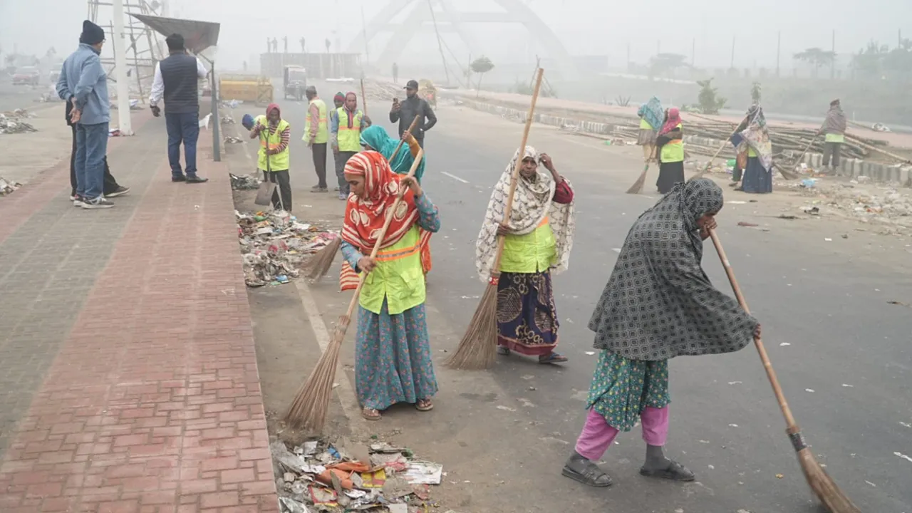 সমাবেশস্থল থেকে ১৪৮ টন বর্জ্য অপসারণ ডিএনসিসির