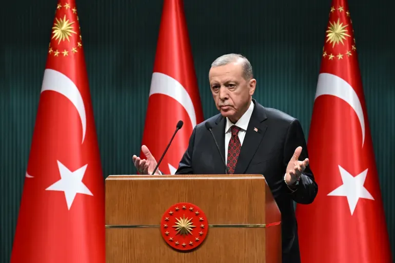 أردوغان يقر بخسارة حزبه في الانتخابات البلدية التركية
