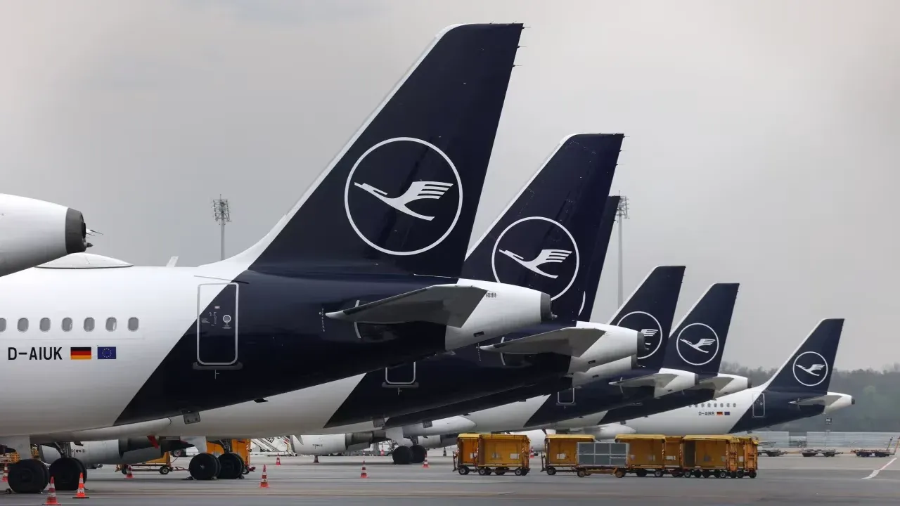 অক্টোবর পর্যন্ত ২০ হাজার ফ্লাইট বাতিল করল লুফথানসা