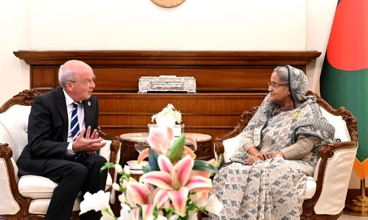জাহাজ নির্মাণ খাতে বিনিয়োগে নেদারল্যান্ডসকে আহ্বান প্রধানমন্ত্রীর