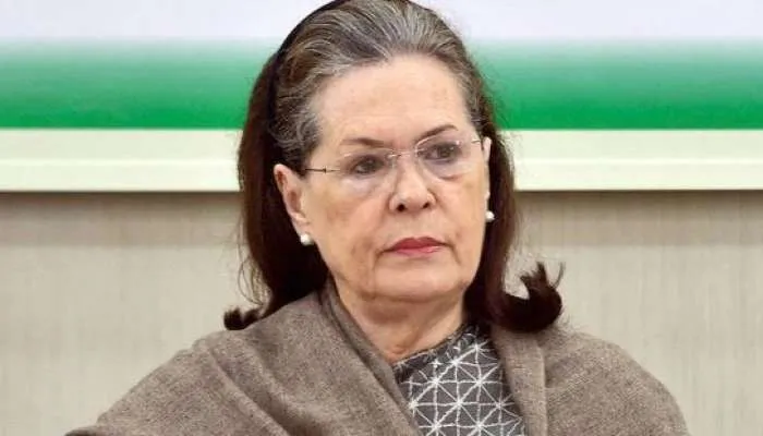 সোনিয়া গান্ধী করোনায় আক্রান্ত