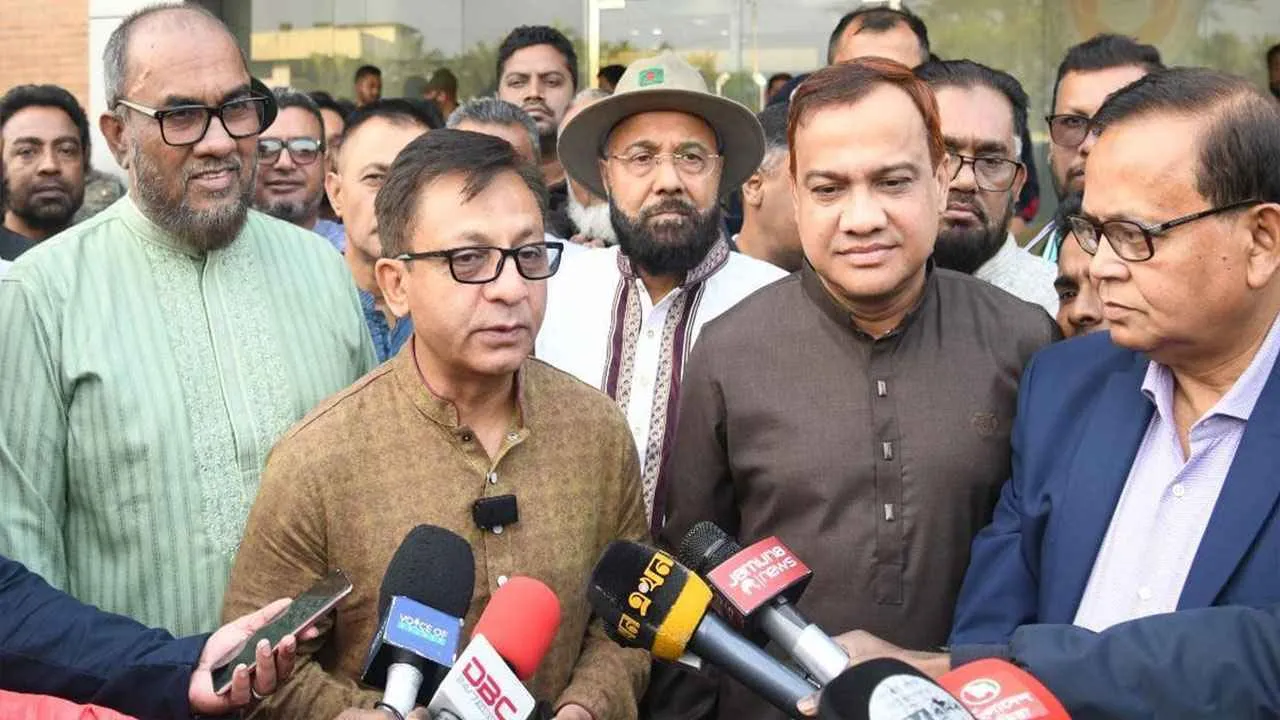 রোজায় বাজার স্থিতিশীল রাখতে পর্যাপ্ত মজুত রয়েছে: বাণিজ্যমন্ত্রী