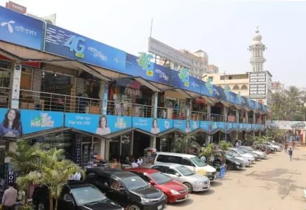 সোমবার রাজধানীর যেসব মার্কেট বন্ধ