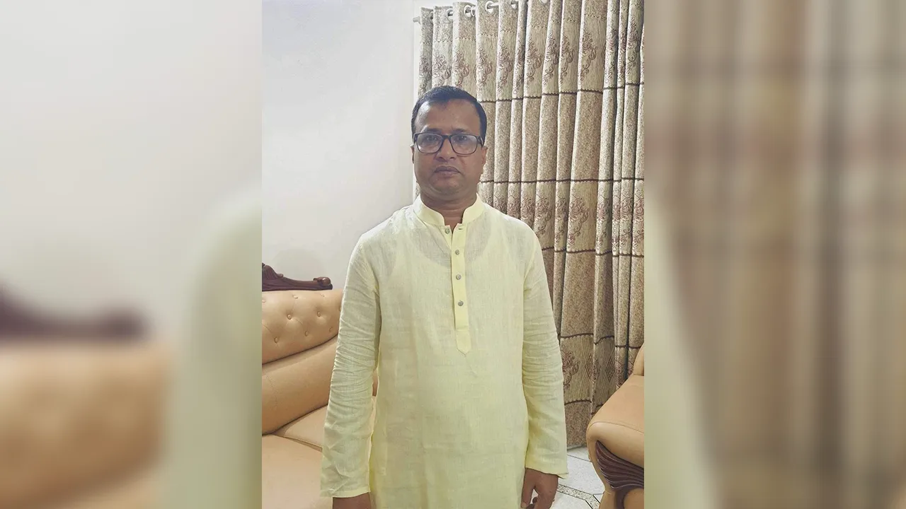 শেখেরহাট ইউপি উপ-নির্বাচনে আলোচনায় চেয়ারম্যান প্রার্থী রফিকুল