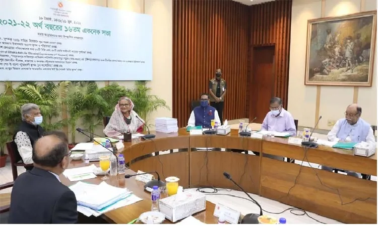 মূল্যস্ফীতি কমানোর নির্দেশ প্রধানমন্ত্রীর