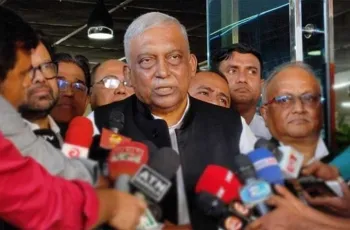 বিএনপি আবারও আগুন-সন্ত্রাসের পথে হাঁটছে : স্বরাষ্ট্রমন্ত্রী