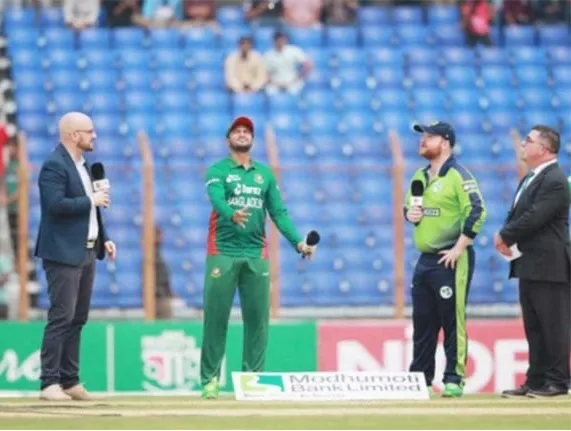 আয়াল্যান্ডের বিপক্ষে টস হেরে ব্যাটিংয়ে বাংলাদেশ