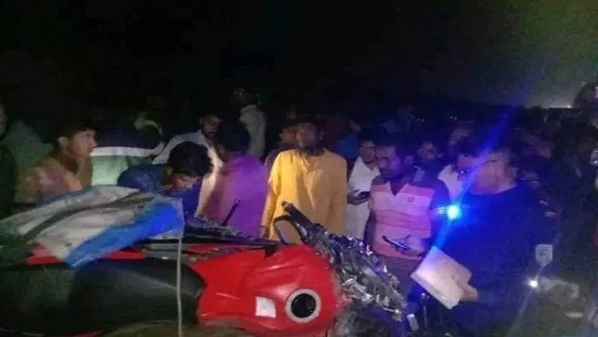 দিনাজপুরে মাইক্রোবাস-মোটরবাইকের সংঘর্ষে নিহত ২
