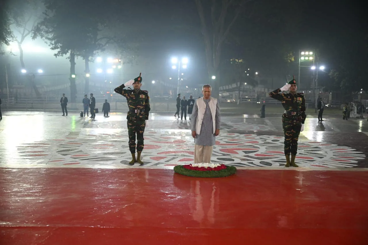ভাষা শহীদদের প্রতি রাষ্ট্রপতি ও প্রধান উপদেষ্টার শ্রদ্ধা