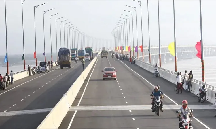 মোটরসাইকেল চালকদের জন্য উন্মুক্ত পদ্মা সেতু