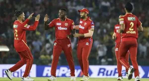আইপিএলে দ্রুততম সেঞ্চুরির রেকর্ড রাবাদার
