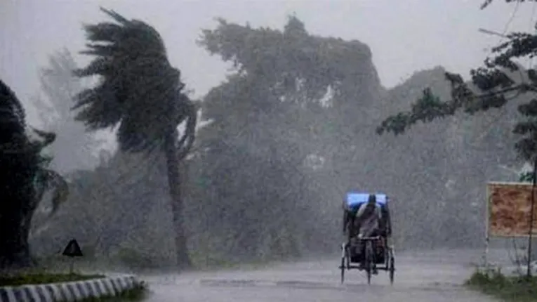 সন্ধ্যার মধ্যে বৃষ্টি হতে পারে যেসব জায়গায়
