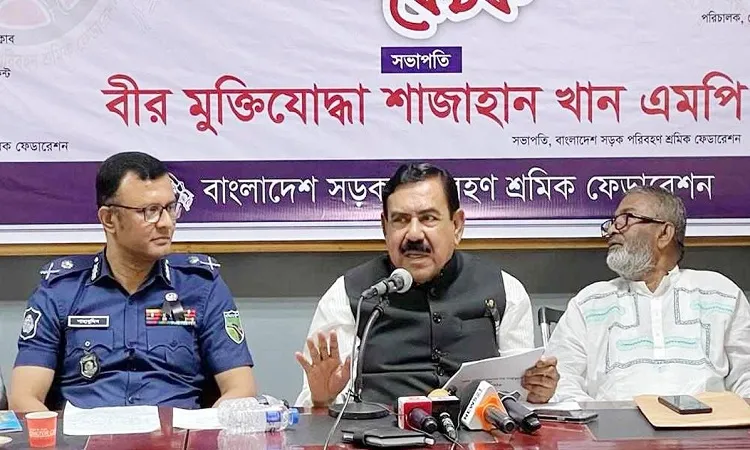 সড়ক দুর্ঘটনার প্রকৃত কারণ বের করার তাগিদ শ্রমিক ফেডারেশনের