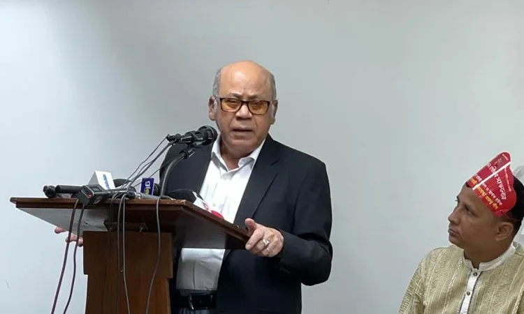বিএনপি আবার দেশকে পেছনের দিকে নিয়ে যেতে চায়: কামরুল