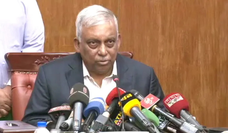 গতকালের সহিংসতার ঘটনায় ৭০০ জনের মতো আটক : স্বরাষ্ট্রমন্ত্রী