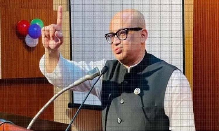 এমপি পদ থেকে চাইলেই ডা. মুরাদকে সরিয়ে দেওয়া যাবে না