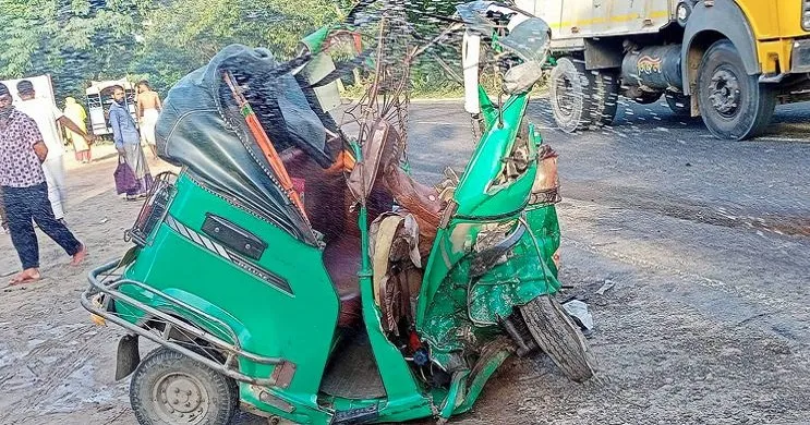 সিলেটে সড়ক দুর্ঘটনায় নিহত ৬