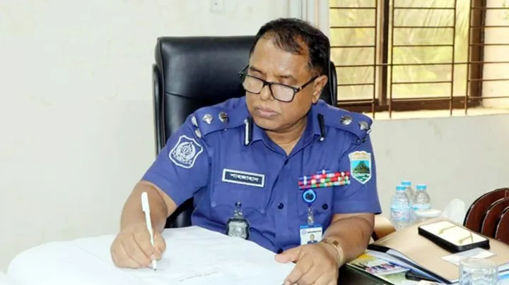 ‘কার্যক্রম নিষিদ্ধ ও ফ্যাসিস্ট সংগঠনের’ কর্মীদের জামিন হলেই গ্রেফতার