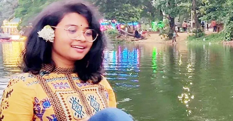 চিরকুট লিখে ভবন থেকে লাফিয়ে ঢাবি ছাত্রীর 'আত্মহত্যা'