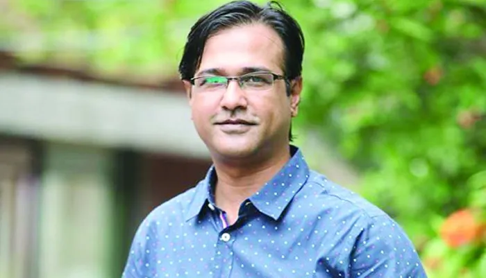 গানের শিল্পীদের মধ্যে সাহসী লোক কম : আসিফ
