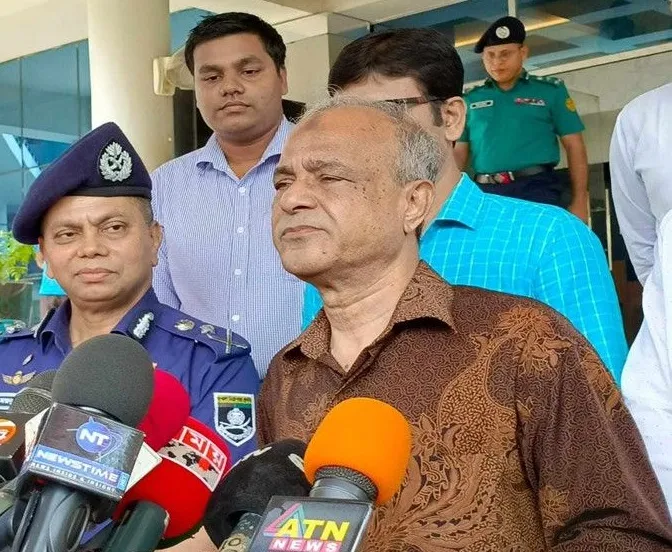 ঘুস-দুর্নীতি-চাঁদাবাজি ও পুলিশ নিয়ে যা বললেন স্বরাষ্ট্র উপদেষ্টা