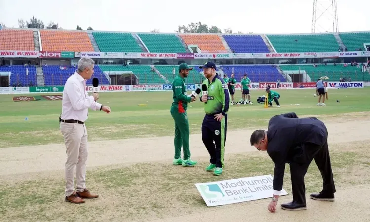 একাদশে দুই পরিবর্তন নিয়ে ব্যাটিংয়ে বাংলাদেশ,