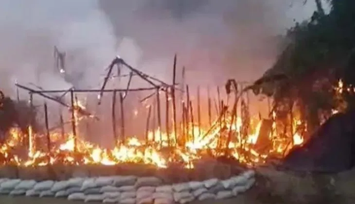 বান্দরবানে রোহিঙ্গা ক্যাম্পে গোলাগুলি-আগুন