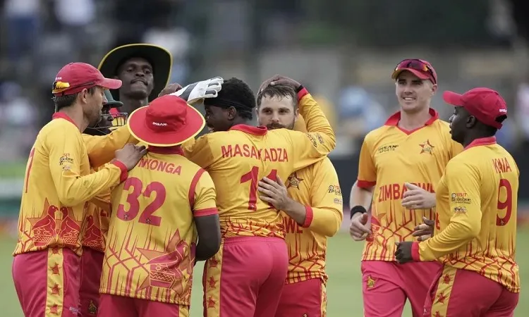 চমক রেখে জিম্বাবুয়ের বিশ্বকাপ বাছাইয়ের দল ঘোষণা