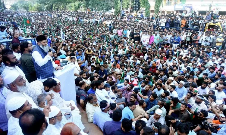 অবিলম্বে অবৈধ,ফ্যাসিবাদী সরকারকে পদত্যাগ করতে হবে: মুজিবুর রহমান