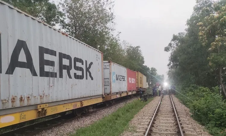 সাড়ে ২৮ ঘণ্টা পর লাইনচ্যুত সেই ট্রেন উদ্ধার
