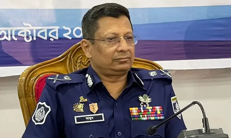 ঈদের সময় মূল্যবান সামগ্রী ফাঁকা বাড়িতে রেখে যাবেন না: আইজিপি